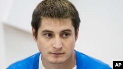 Максим Лапунов