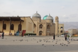 Tojikistonning Xoʻjand shahridagi Shayx Maslihaddin masjidi