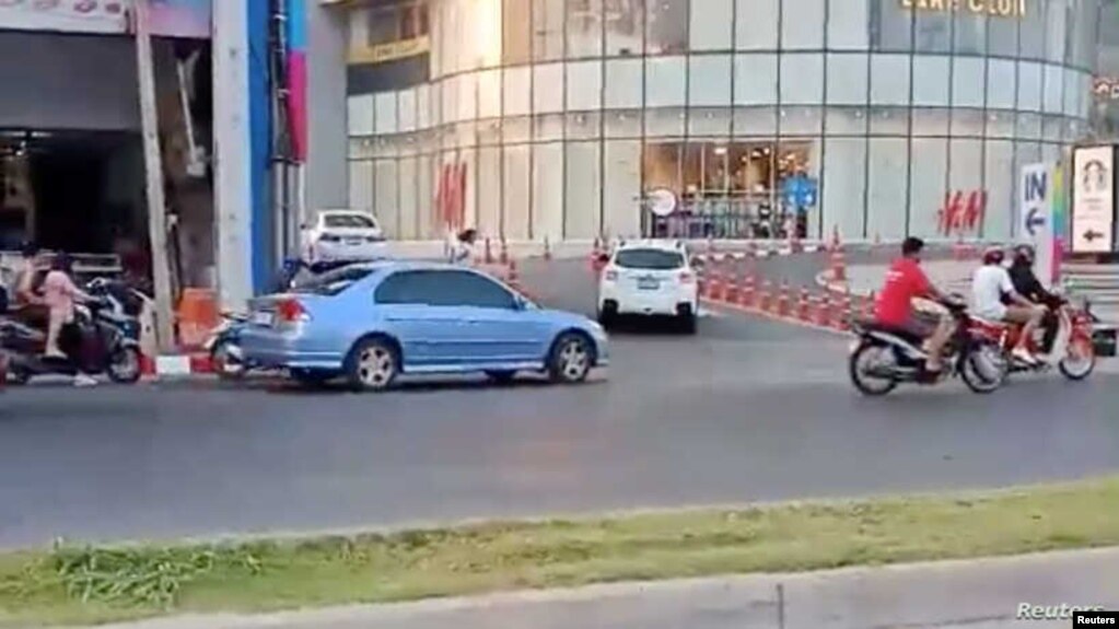 Tajlandë, të paktën 20 të vrarë pas një sulmi me armë zjarri