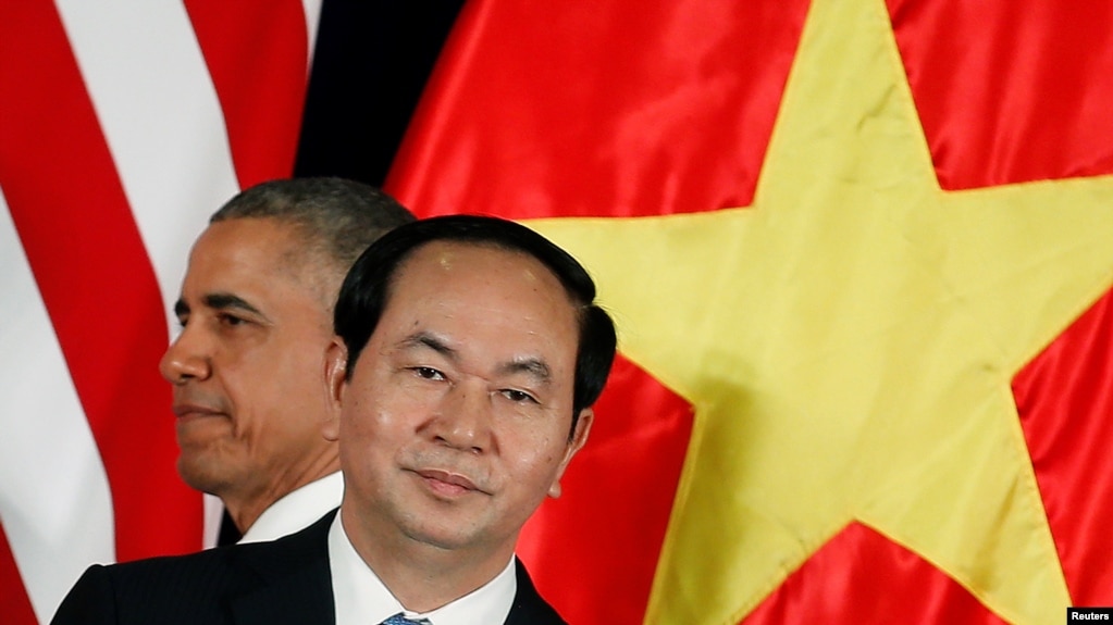 Chuyến thăm của Tổng thống Barack Obama cuối tháng 5/2016, theo nhà báo điều tra Greg Rushford, có sự trợ giúp của nhóm vận động hành lang Podesda mà chính phủ Việt Nam trả 30.000USD hàng tháng.