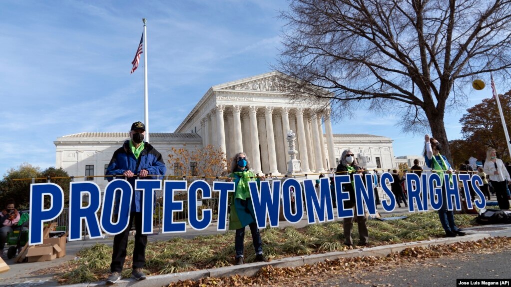 Abortion rights advocates in front of the Supreme Court on Dec. 1, 2021. (AP Photo/Jose Luis Magana)