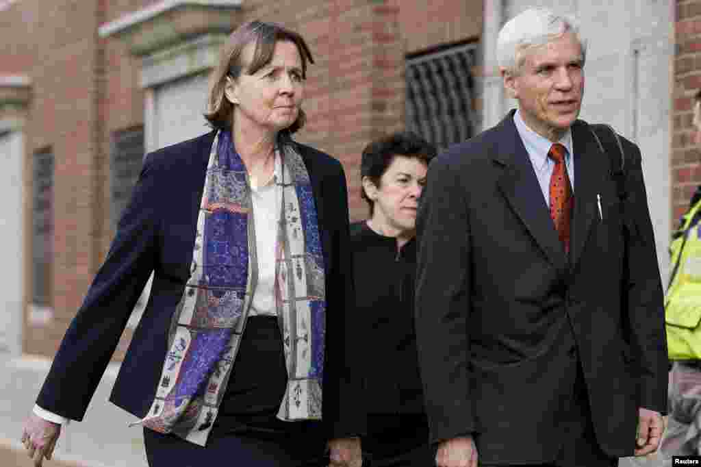 Judy Clarke, left, and David Bruck, defense attorneys for convicted Boston Marathon bomber Dzhokhar Tsarnaev, will try to prevent his getting a death sentence. They're shown at the federal courthouse in Boston, Massachusetts, April 6, 2015.