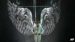 Justin Bieber dalam sebuah konser di Miami, Florida, Januari 2013. (Foto: Dok)