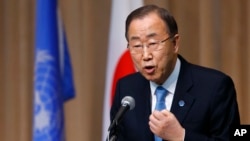 លោក​អគ្គលេខាធិការ​អ.ស.ប​ Ban Ki-moon (ខាងលើ)​ បាន​អំពាវនាវ​ឲ្យ​មាន​«បទ​ឈប់​បាញ់​គ្នា​មួយ​ជា​បន្ទាន់‍»​ក្នុង​ប្រទេស​យេម៉ែន​។