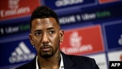 Jérôme Boateng lors de sa présentation à Lyon, France le 1er septembre 2021.