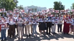 活动人士白宫前呼吁奥巴马就人权向习施压