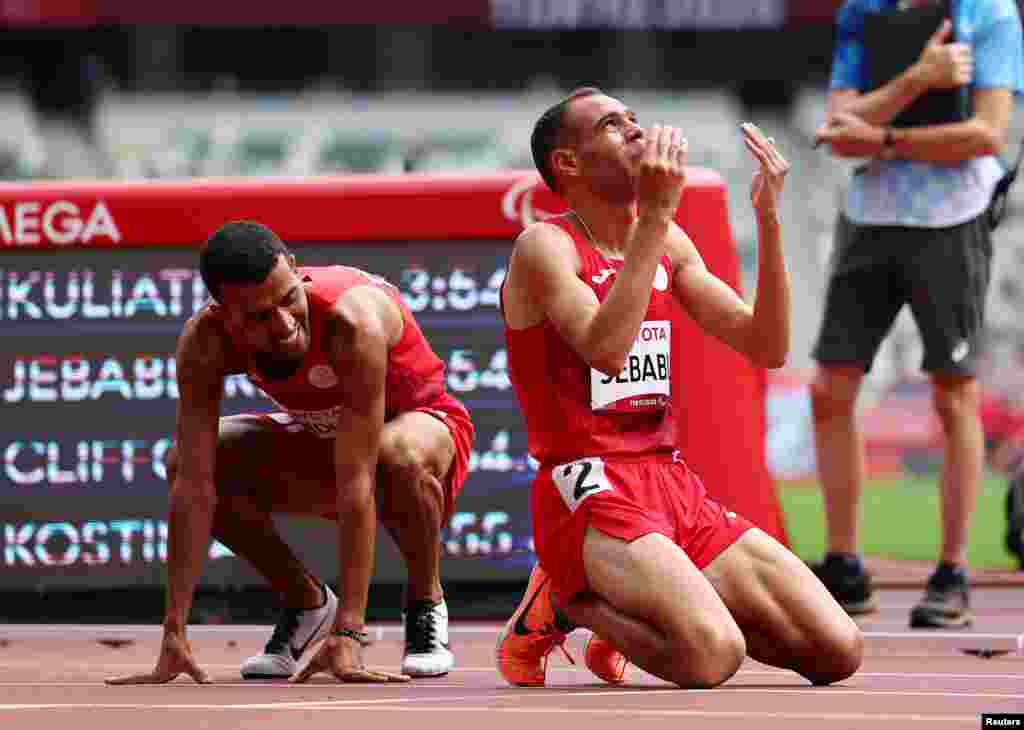 Rouay Jebabli of Tunisia reacts after winning silver REUTERS/Athit Perawongmetha