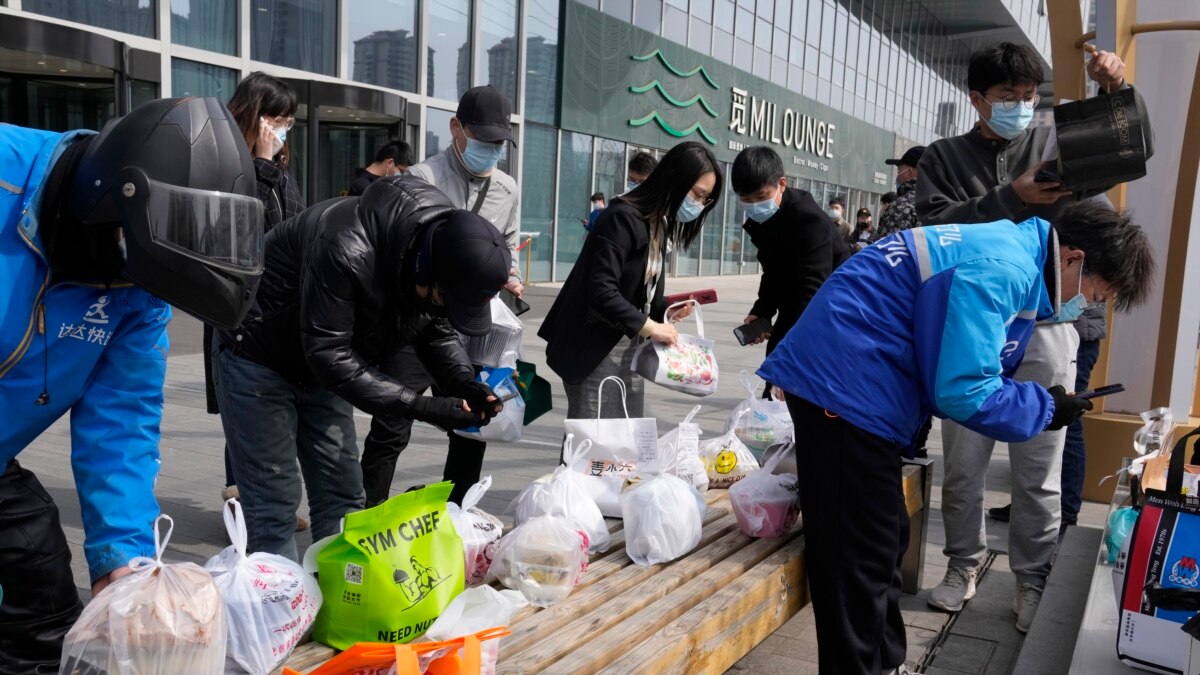 中国国务院33项措施稳经济 分析：保企业却忽视消费者