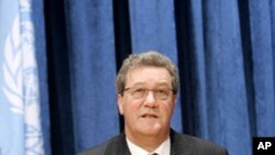 Alexander Downer (file photo)