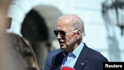 Presiden AS Joe Biden berbicara kepada wartawan di Gedung Putih, Washington, pada 2 September 2024. (Foto: Reuters/Annabelle Gordon)