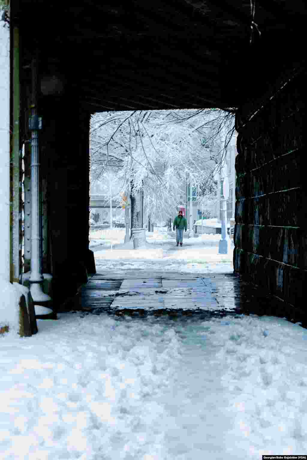 Snow in Washington D.C. - Jan 3.2022