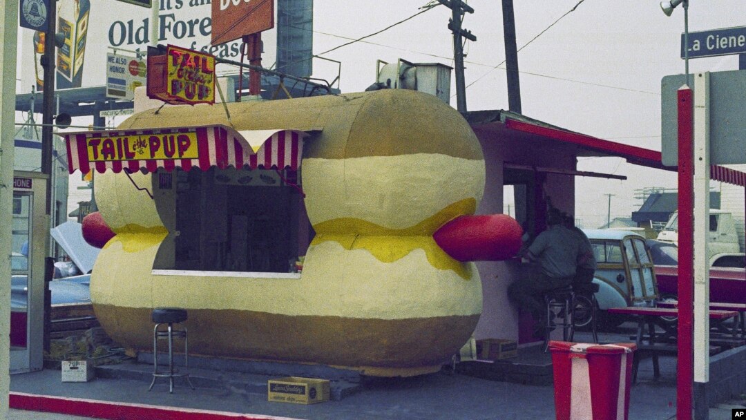 Hot Dog! Eye-catching LA Wiener Stand Finds Museum Home