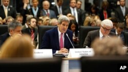 Američki državni sekretar Džon Keri govori na ministarskom sastanku OEBS-a u Beogradu