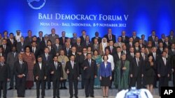 Leaders attending the Bali Democracy Forum pose for a group photo in Nusa Dua, Bali, Indonesia, Nov. 8, 2012. 