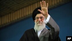 El ayatolá Ali Khamenei dijo que si Irán es atacado la República Islámica arrasará las ciudades de Tel Aviv y Haifa.