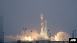 Naučni satelit Akvarijus lansiran je jutros raketom Delta 2 iz vazduhoplovne baze Vandenberg, u Kaliforniji