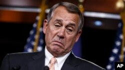 El liderazgo de John Boehner en la Cámara de Representantes ha sido cuestionado nuevamente por otro republicano.