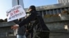 Azeri Journalists Protest Over Media Registry 