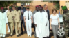 La ministre française des Armées, Florence Parly, et le ministre nigérien de la Défense, Kalla Moutari, lors d'une visite pour soutenir les troupes du G5 Sahel à Ouallam, ville de garnison au Niger, le 20 juillet 2018.