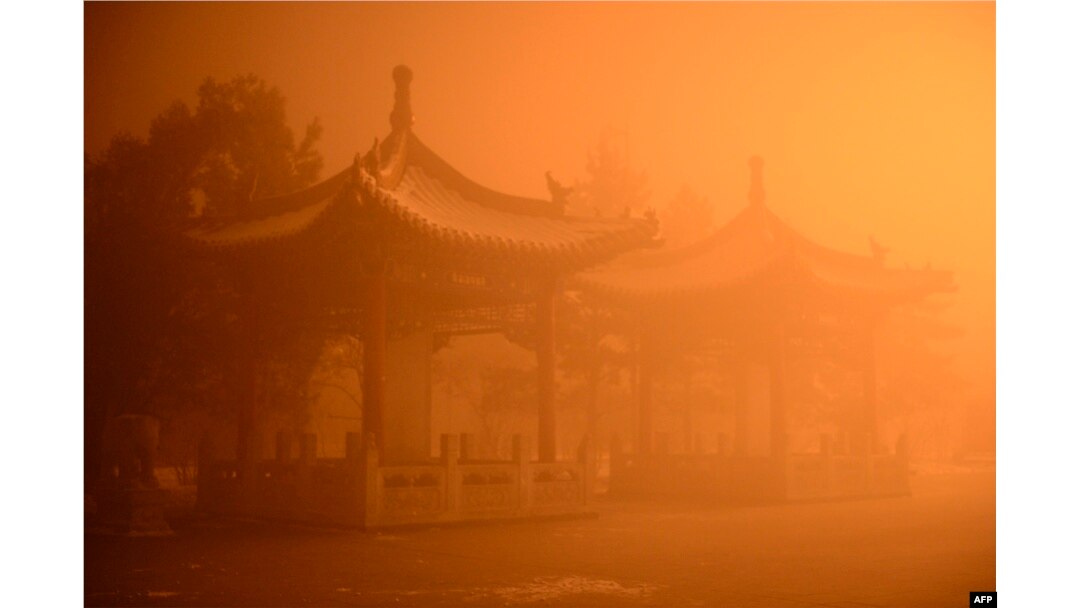 Pagodas are seen on a polluted day in Hohhot, north China's Inner Mongolia region. Northern China choked under some of the worst smog this year on Nov. 30, with Beijing's pollution soaring to 22 times healthy limits. Photo taken Nov. 29, 2015.