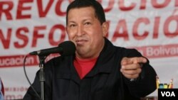 El presidente de Venezuela, Hugo Chávez, volvió a referirse a la posibilidad de un conflicto armado con Colombia.