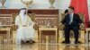 中国国家主席习近平2018年7月19日在阿联酋首都阿布扎比同阿布扎比王储穆罕默德举行会谈。