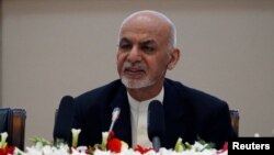 El presidente afgano, Ashraf Ghani, anunció una tregua con los talbianes que coincide con el final del mes sagrado de Ramadán.