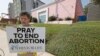 La Cour suprême des États-Unis permet l'entrée en vigueur de la loi texane contre l'avortement