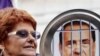 İtalyan Kadınlar Berlusconi Aleyhtarı Gösterilerini Sürdürdü