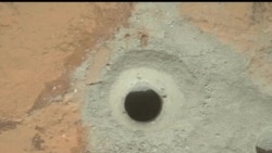 2013-02-10 美國之音視頻新聞: 好奇號探測車獲取火星岩石樣本