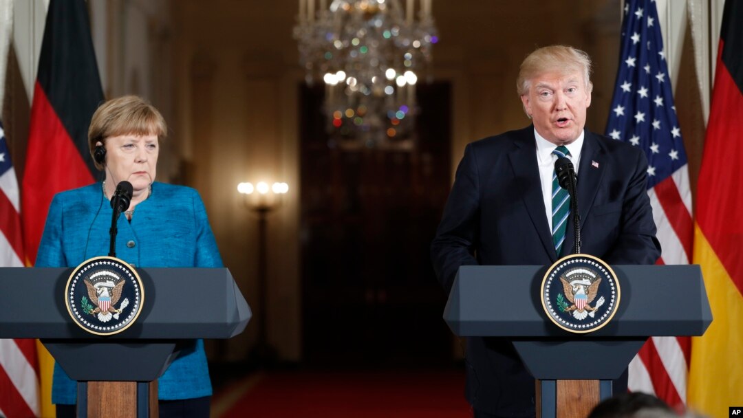 Nemačka kancelarka Angela Merkel i predsednik Donald Tramp na konferenciji za novinare u Beloj kući