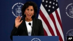 Menteri Perdagangan AS, Gina Raimondo