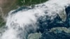 Gambar satelit pada 8 September 2024 menunjukkan gangguan tropis yang berada di atas wilayah Teluk Meksiko dan diperkirakan akan membawa hujan deras ke wilayah tersebut. (Foto: NOAA via AP)