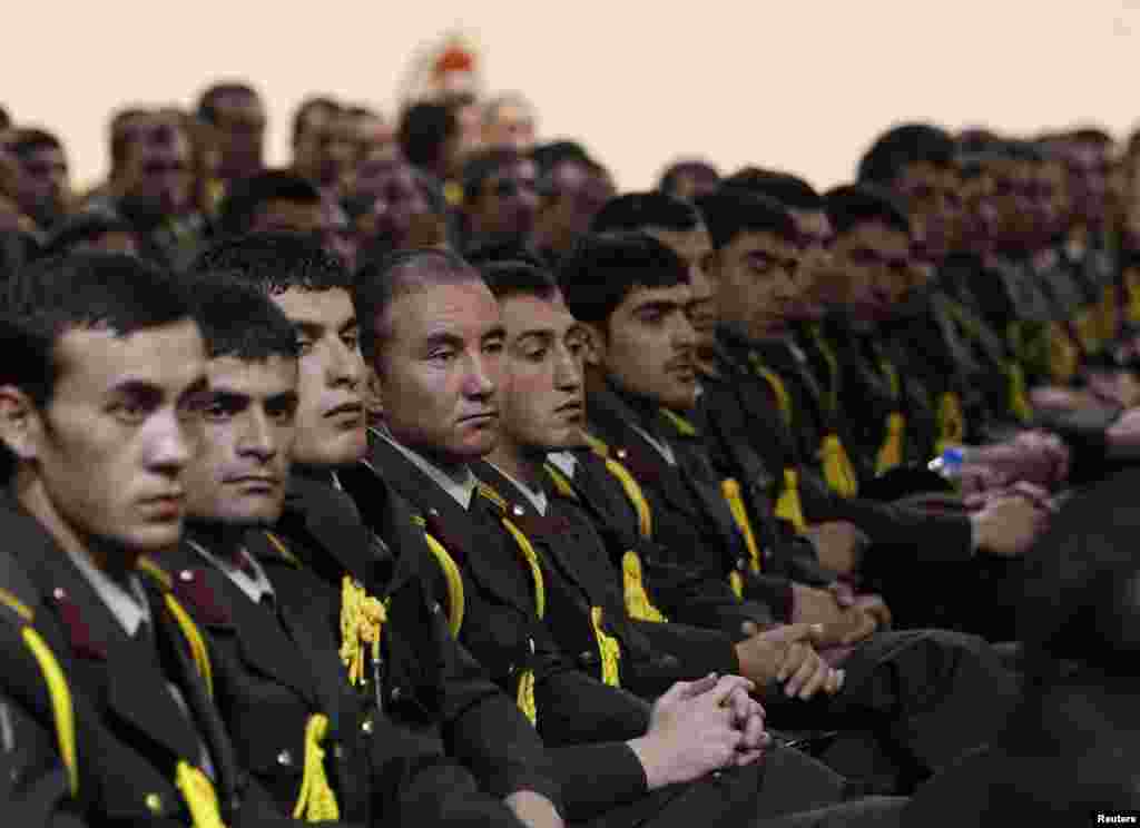 &nbsp;2011ء سے مرحلہ وار نیٹو فورسز سے ذمہ داریاں منتقل کرنے کا عمل شروع کیا گیا تھا۔