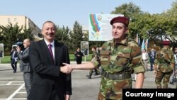 İlham Əliyev oğlu Heydər Əliyev ilə