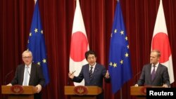 2018年7月17日日本首相安倍晉三在歐盟委員會講話。