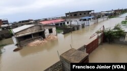 Ciclone Eloise deixa cidade da Beira inundada