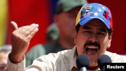 Wakil Presiden Venezuela Nicolas Maduro mengabarkan kondisi Presiden Chavez yang tengah menjalani kemoterapi di Caracas (Foto: dok).