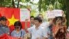 越南谨慎放松公众抗议活动