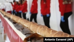 longest baguette