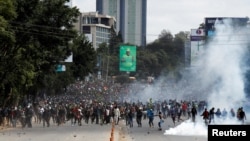 Les manifestants se sont de nouveau rassemblés mardi à Nairobi, mais les forces de l'ordre les ont rapidement dispersés.