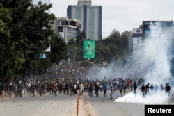 Aksi protes kenaikan pajak berubah jadi bentrokan mematikan dan telah menewaskan 39 orang di Nairobi.
