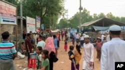 ဘင်္ဂလားဒေ့ရှ် နိုင်ငံ ရိုဟင်ဂျာဒုက္ခသည်စခန်း 