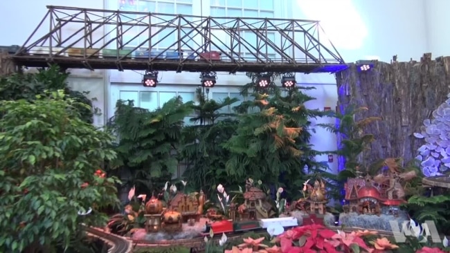 美国国家植物园展出31个老火车站模型