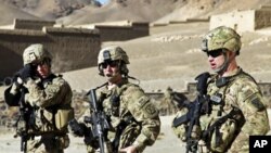 افغانستان : عملياتو کې درې طالب کمانډران نيول شوي دي