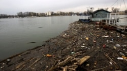 မြစ်ချောင်းထဲပစ်ချတဲ့ ပလပ်စတစ်တွေကြောင့် သမုဒ္ဒရာတွေ ညစ်ညမ်း