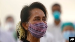 Myanmar Suu Kyi