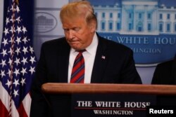 U.S. President Donald Trump speaks to reporters about border security in the Briefing Room at the White House in Washington, Jan. 3, 2019.