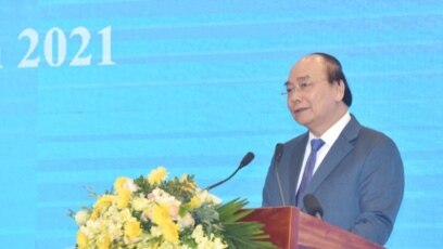 Thủ tướng Nguyễn Xuân Phúc phát biểu tại Hội nghị tổng kết công tác năm 2020 và triển khai nhiệm vụ năm 2021 ngành Công thương, ngày 7/1/2021. Photo Nhân dân