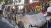 Une voiture incendiée par des groupes de militants à Bandiagara, au Mali (photo d'archives).